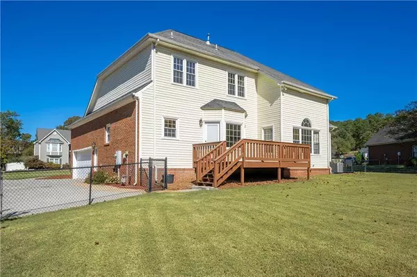 22 Churchill NE, Cartersville, GA 30121