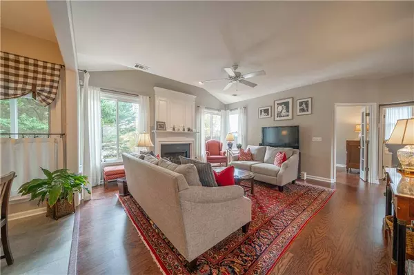 2205 Sugar Maple CT NW, Acworth, GA 30101