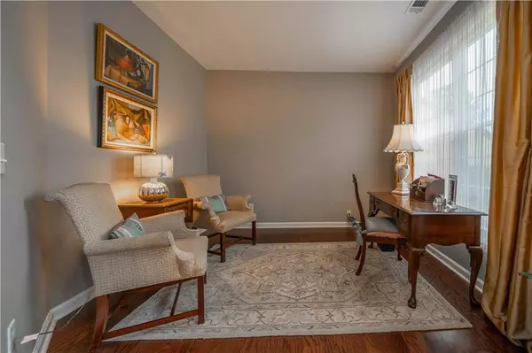 2205 Sugar Maple CT NW, Acworth, GA 30101