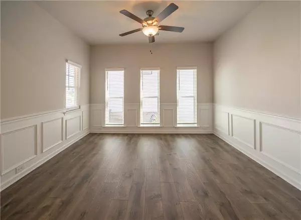 14 Lakewood CT SE, Cartersville, GA 30120