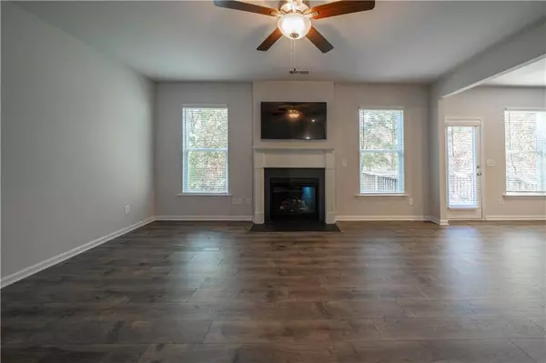 14 Lakewood CT SE, Cartersville, GA 30120