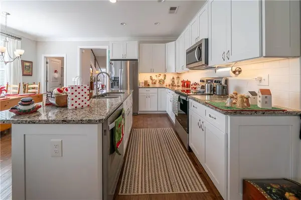 32 Encore LN, Cartersville, GA 30120