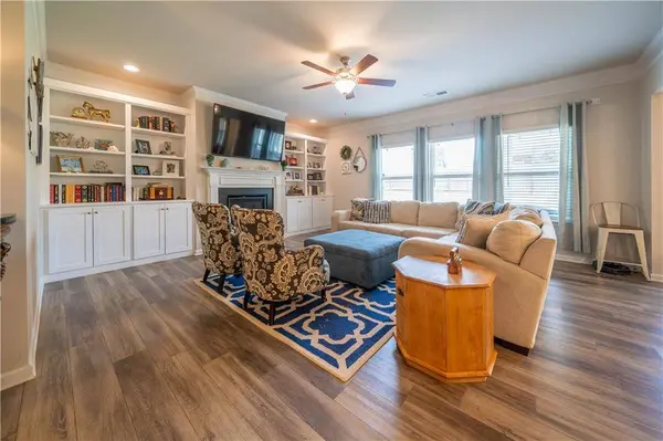 172 Mercer LN, Cartersville, GA 30120