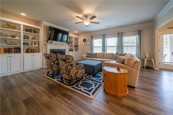 172 Mercer LN, Cartersville, GA 30120