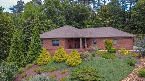 118 Terrell DR, Cartersville, GA 30120