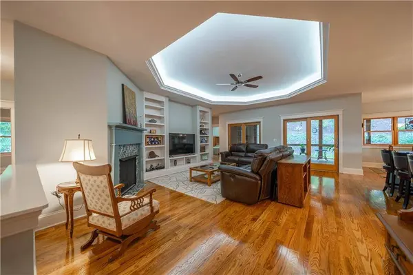 118 Terrell DR, Cartersville, GA 30120