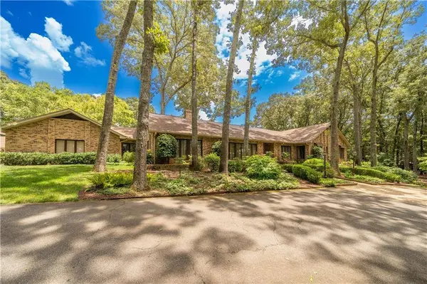 400 Terrell DR, Cartersville, GA 30120