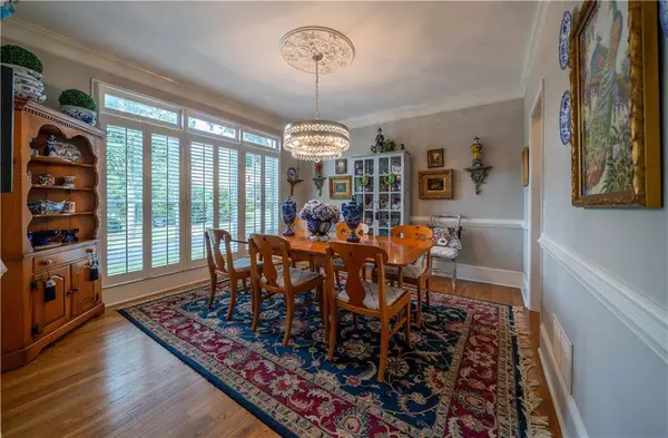 7 Sterling CT, Cartersville, GA 30120