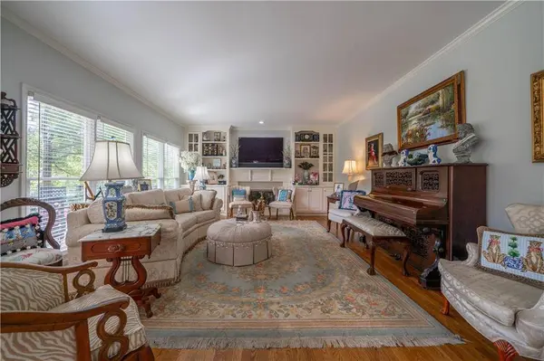 7 Sterling CT, Cartersville, GA 30120