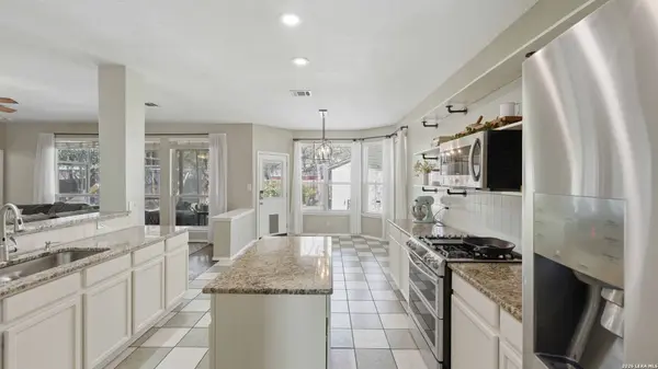 4520 Ridge Peak, Schertz, TX 78154