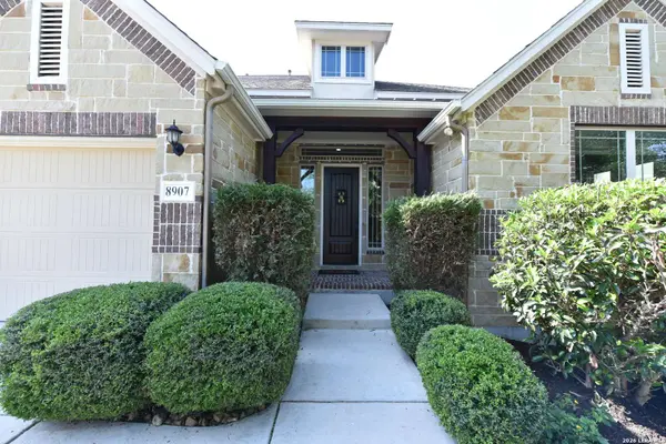 8907 Irving HL, Fair Oaks Ranch, TX 78015
