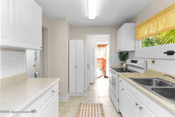 435 3rd AVE, Indialantic, FL 32903