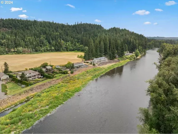 19710 SE SEMPLE RD, Damascus, OR 97089