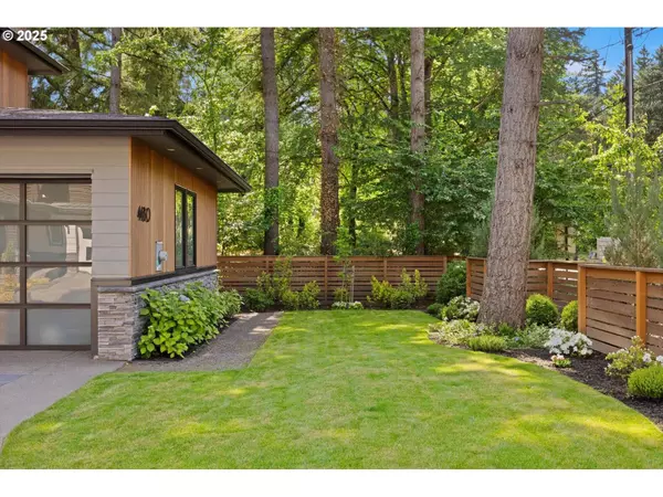 4480 UPPER DR, Lake Oswego, OR 97035
