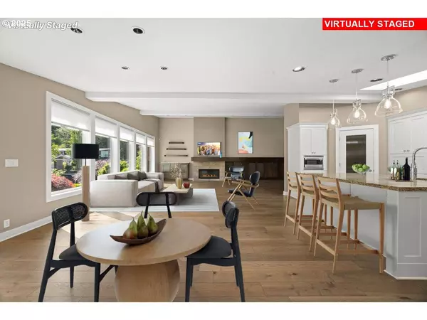 17739 CARDINAL DR, Lake Oswego, OR 97034