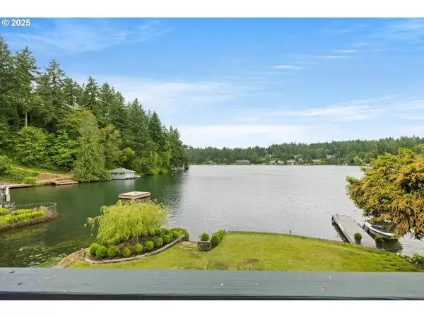 1667 LAKE FRONT RD, Lake Oswego, OR 97034