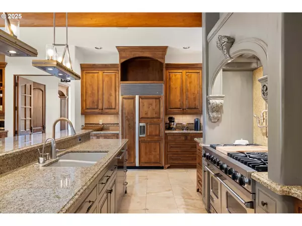 5564 SW PROSPERITY PARK RD, Tualatin, OR 97062