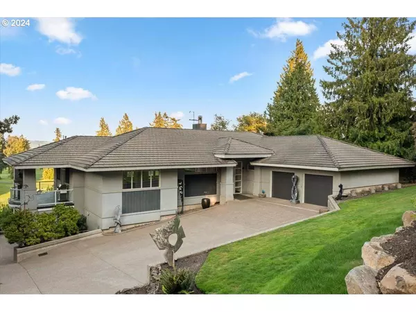 14400 UPLANDS DR, Lake Oswego, OR 97034