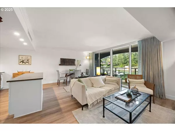 668 MCVEY AVE #36, Lake Oswego, OR 97034