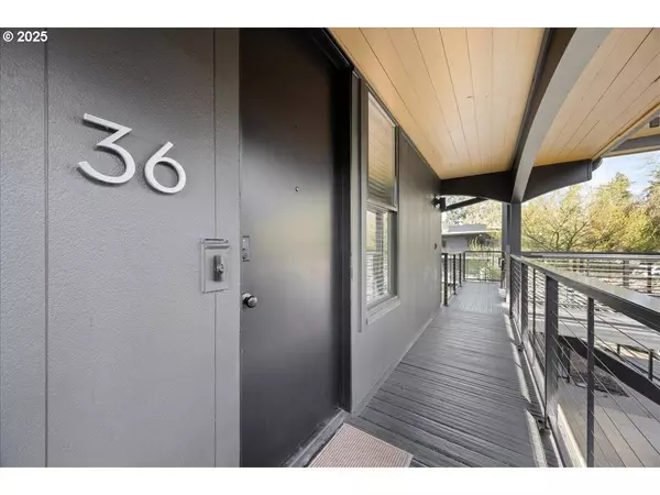 668 MCVEY AVE #36, Lake Oswego, OR 97034