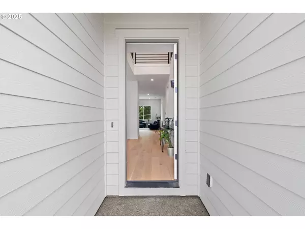 15625 NW GOODERHAM ST, Portland, OR 97229