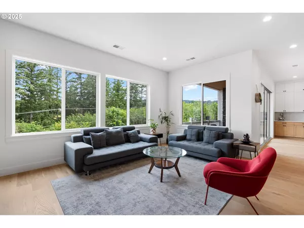 15625 NW GOODERHAM ST, Portland, OR 97229