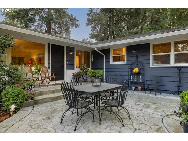 675 10TH ST, Lake Oswego, OR 97034