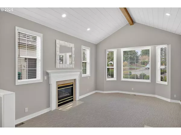 6499 SE NORMA CIR, Milwaukie, OR 97267