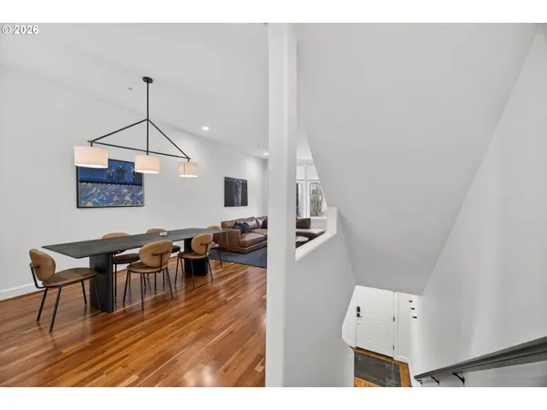 314 2ND ST, Lake Oswego, OR 97034