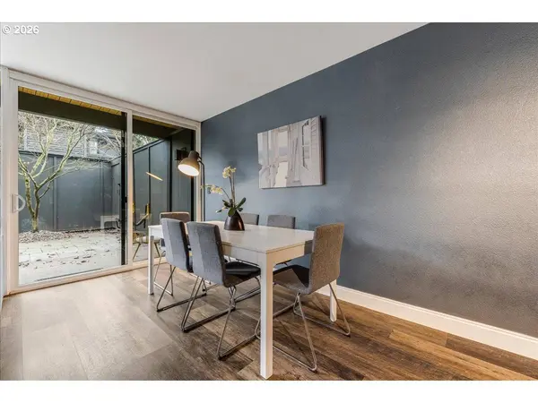 668 MCVEY AVE #12, Lake Oswego, OR 97034