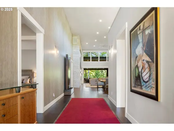 13197 THOMA RD, Lake Oswego, OR 97034