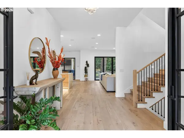 825 ELLIS AVE, Lake Oswego, OR 97034