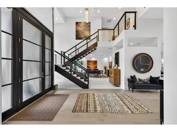 2680 LORINDA LN, West Linn, OR 97068