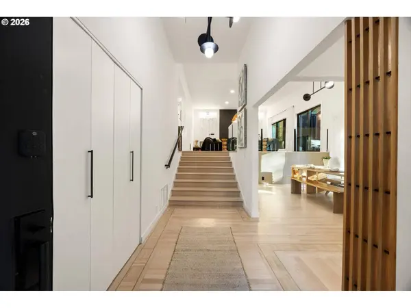 17288 BLUE HERON RD, Lake Oswego, OR 97034