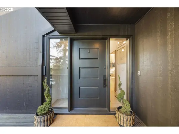 17288 BLUE HERON RD, Lake Oswego, OR 97034