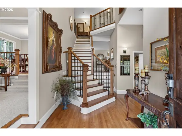 15200 LILY BAY CT, Lake Oswego, OR 97034