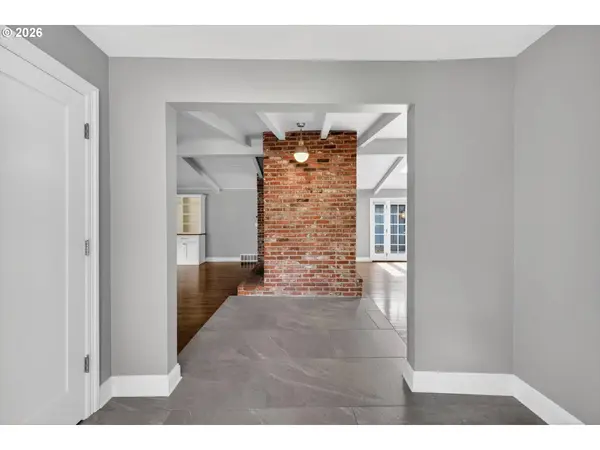 2628 GLENMORRIE DR, Lake Oswego, OR 97034