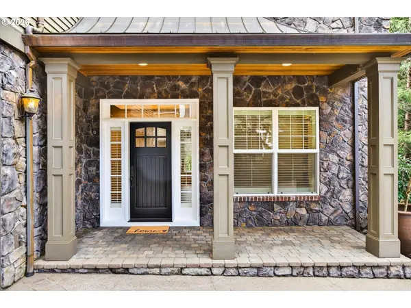 4054 CANAL WOODS CT, Lake Oswego, OR 97034