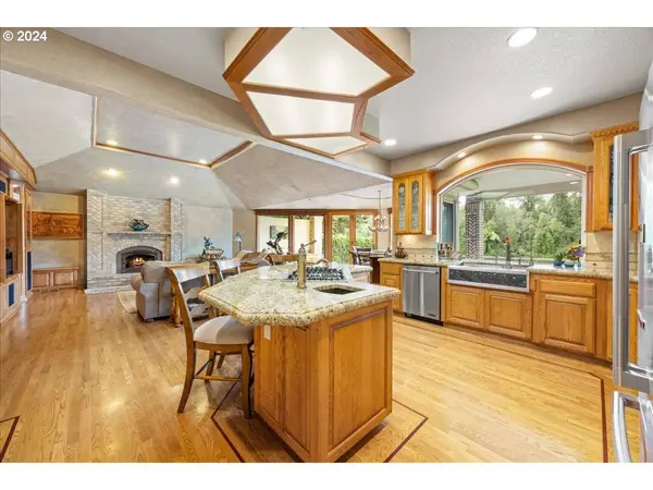 19710 SE SEMPLE RD, Damascus, OR 97089