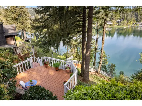 701 TERRACE DR, Lake Oswego, OR 97034