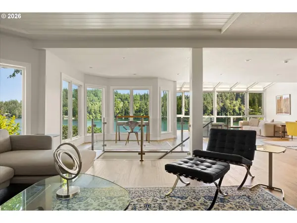 2470 SUMMIT CT, Lake Oswego, OR 97034