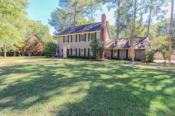 15 Peachtree Lane, Madison, MS 39110