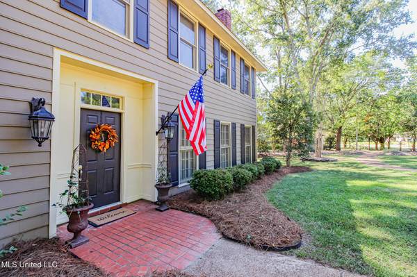 15 Peachtree Lane, Madison, MS 39110