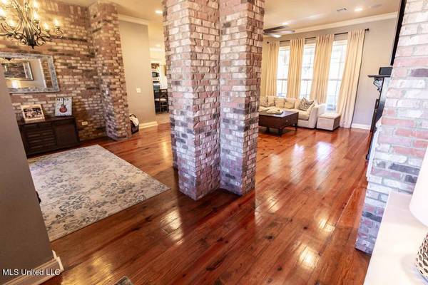 513 Camden Court, Brandon, MS 39047