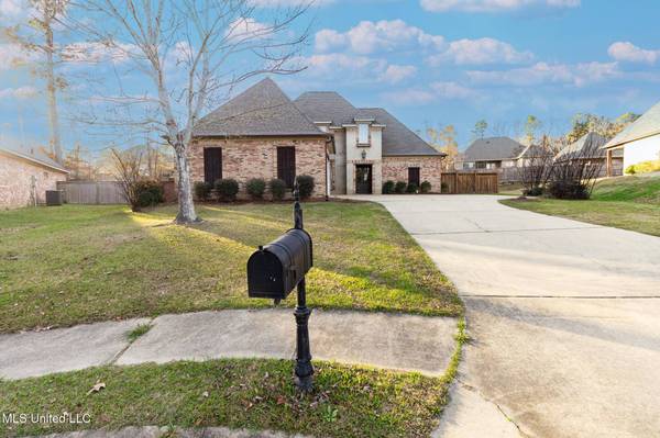 513 Camden Court, Brandon, MS 39047