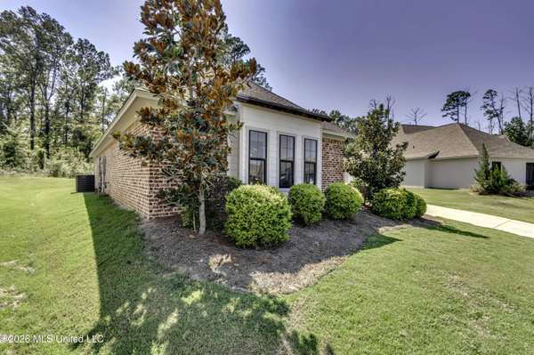 252 Reservoir Way, Brandon, MS 39047
