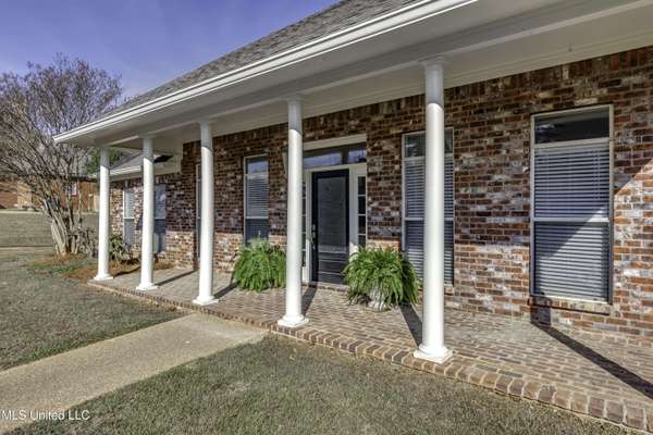 307 Meadowview Lane, Brandon, MS 39047