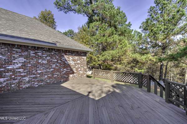 307 Meadowview Lane, Brandon, MS 39047