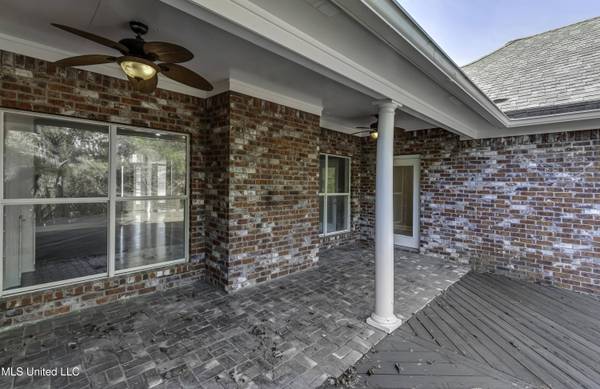 307 Meadowview Lane, Brandon, MS 39047