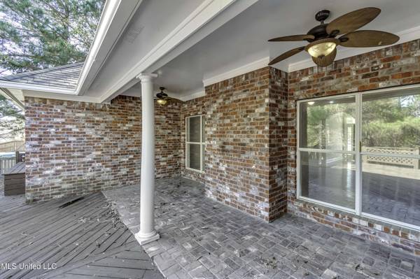 307 Meadowview Lane, Brandon, MS 39047